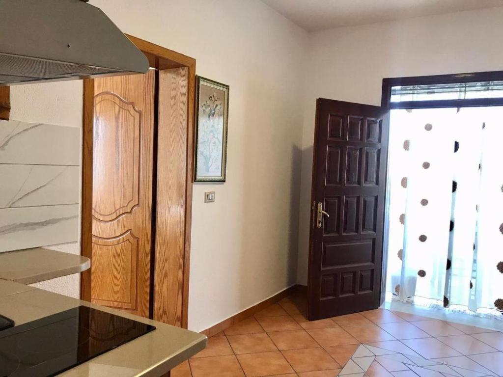 Arlind'S Apartaments Vlorë Exteriör bild