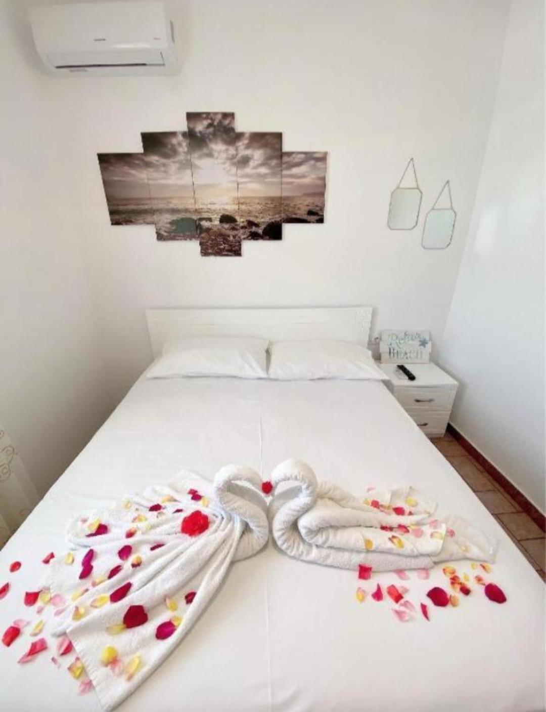 Arlind'S Apartaments Vlorë Exteriör bild